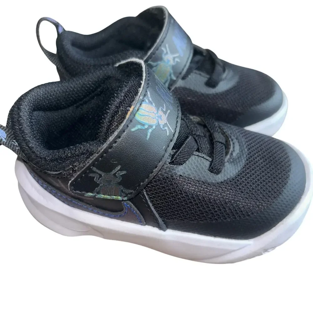 Nike Toddler Sneaker Shoe EUC Nike Team Hustle D 10 Lil Bugs